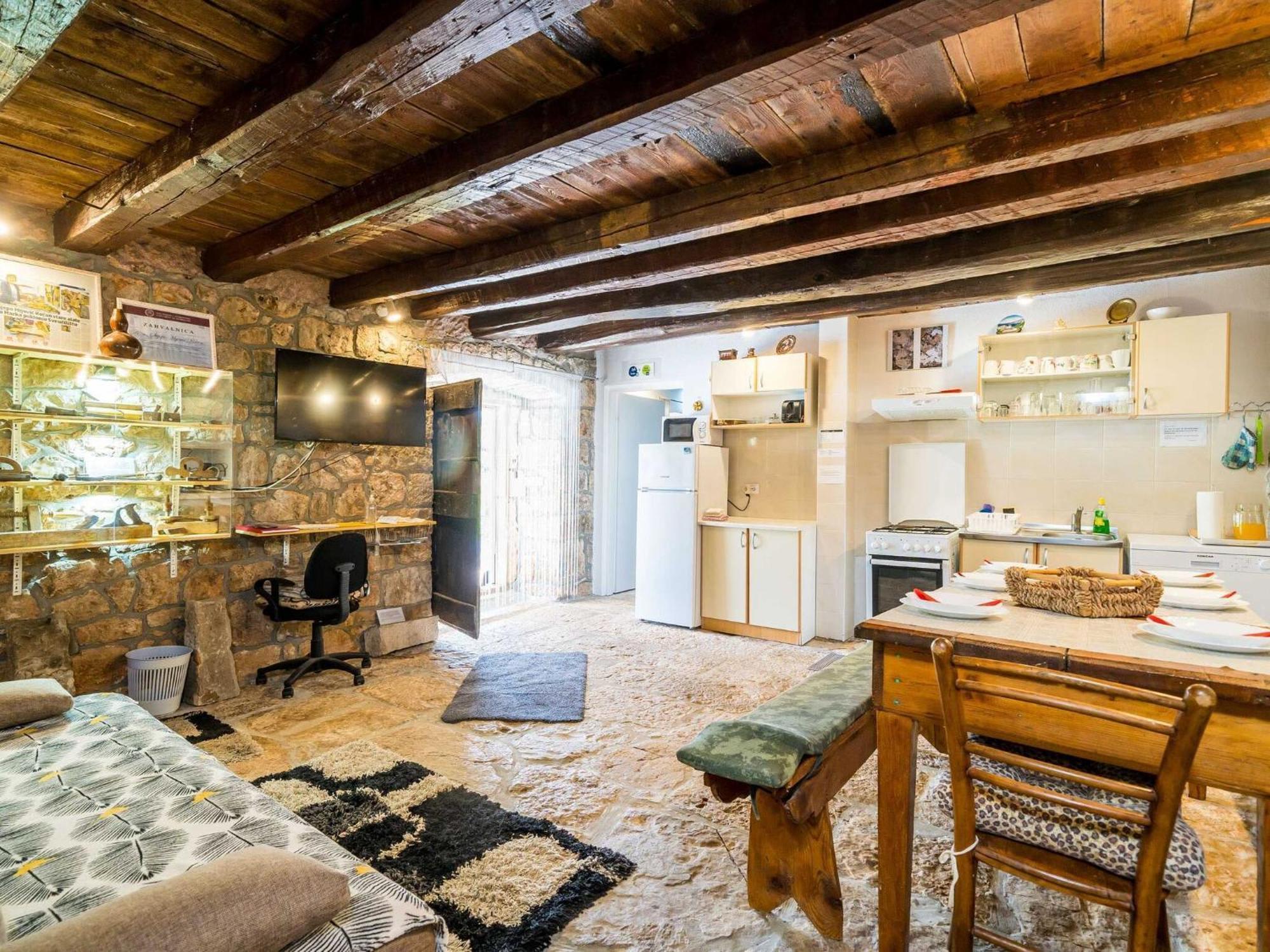 House Ko An-Four Bedroom Villa With Terrace And Swimming Pool Gruda エクステリア 写真
